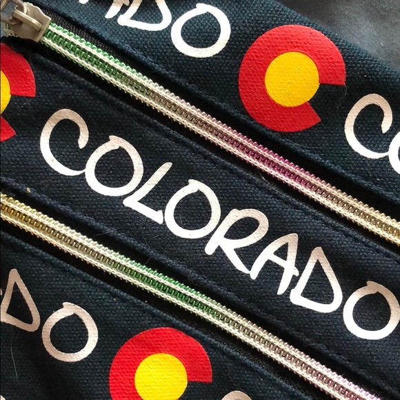 Robin Ruth Colorado Crossbody - Picture 2 of 2